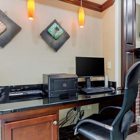 Comfort Inn & Suites Hillsville I-77 Dış mekan fotoğraf