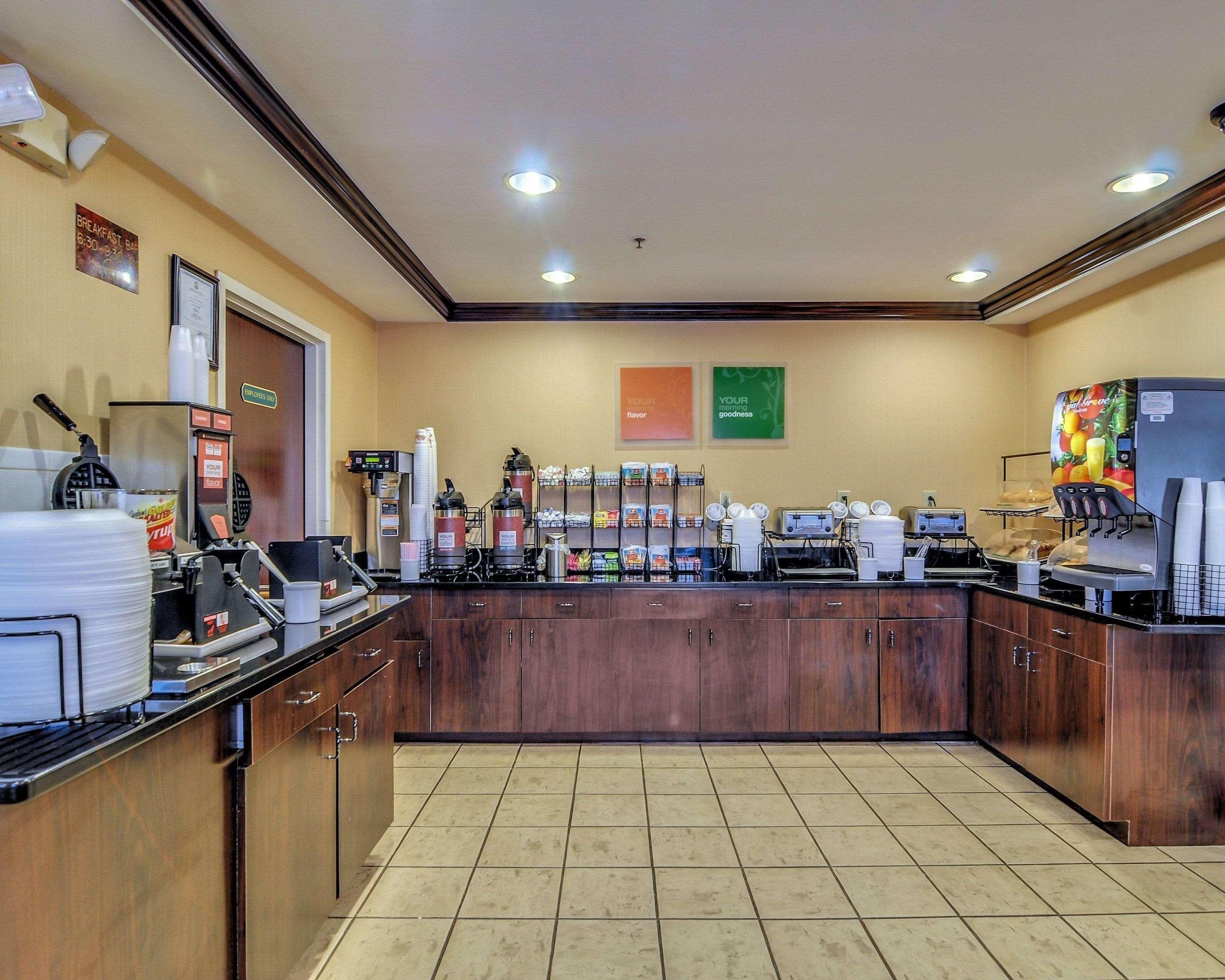 Comfort Inn & Suites Hillsville I-77 Dış mekan fotoğraf