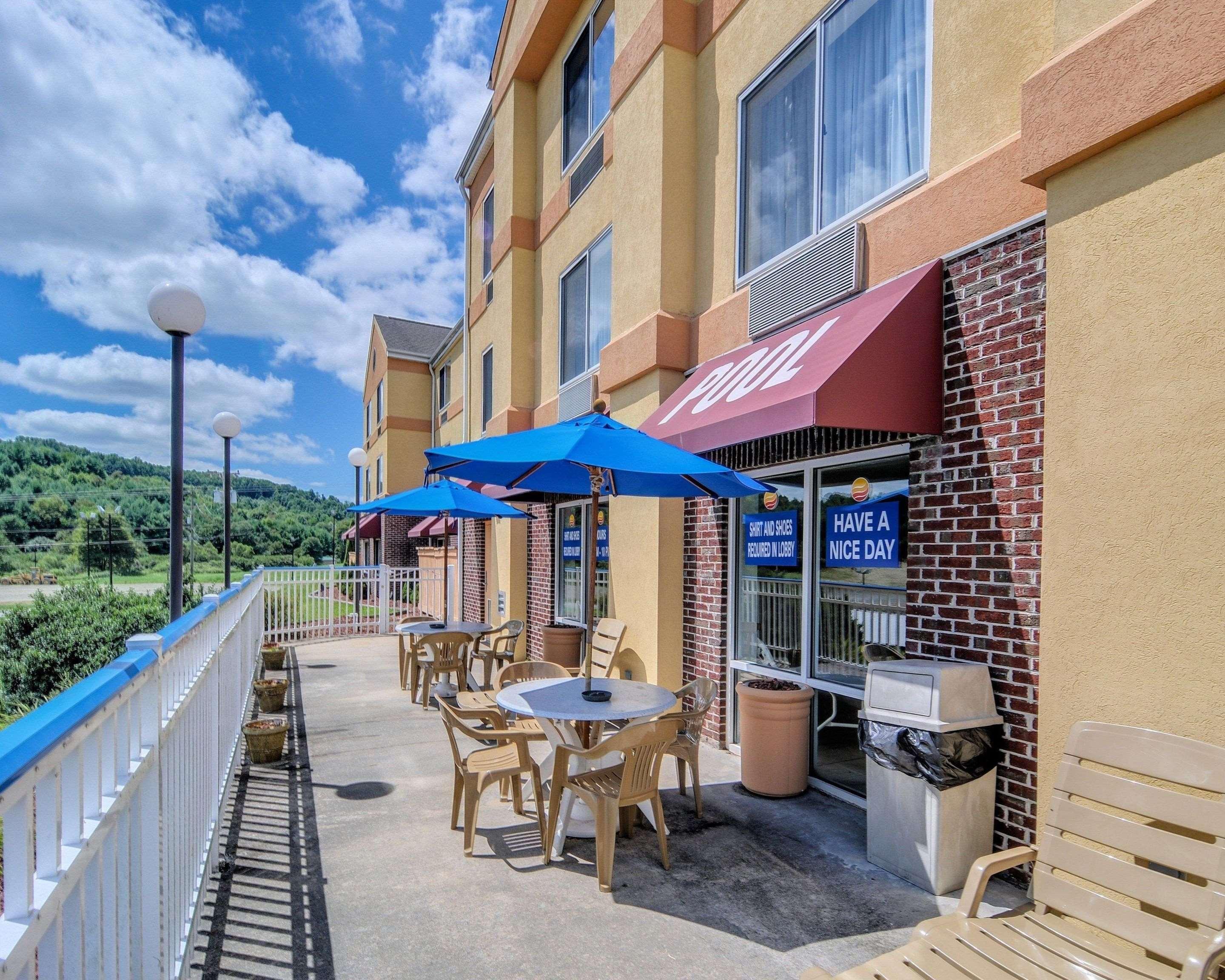 Comfort Inn & Suites Hillsville I-77 Dış mekan fotoğraf
