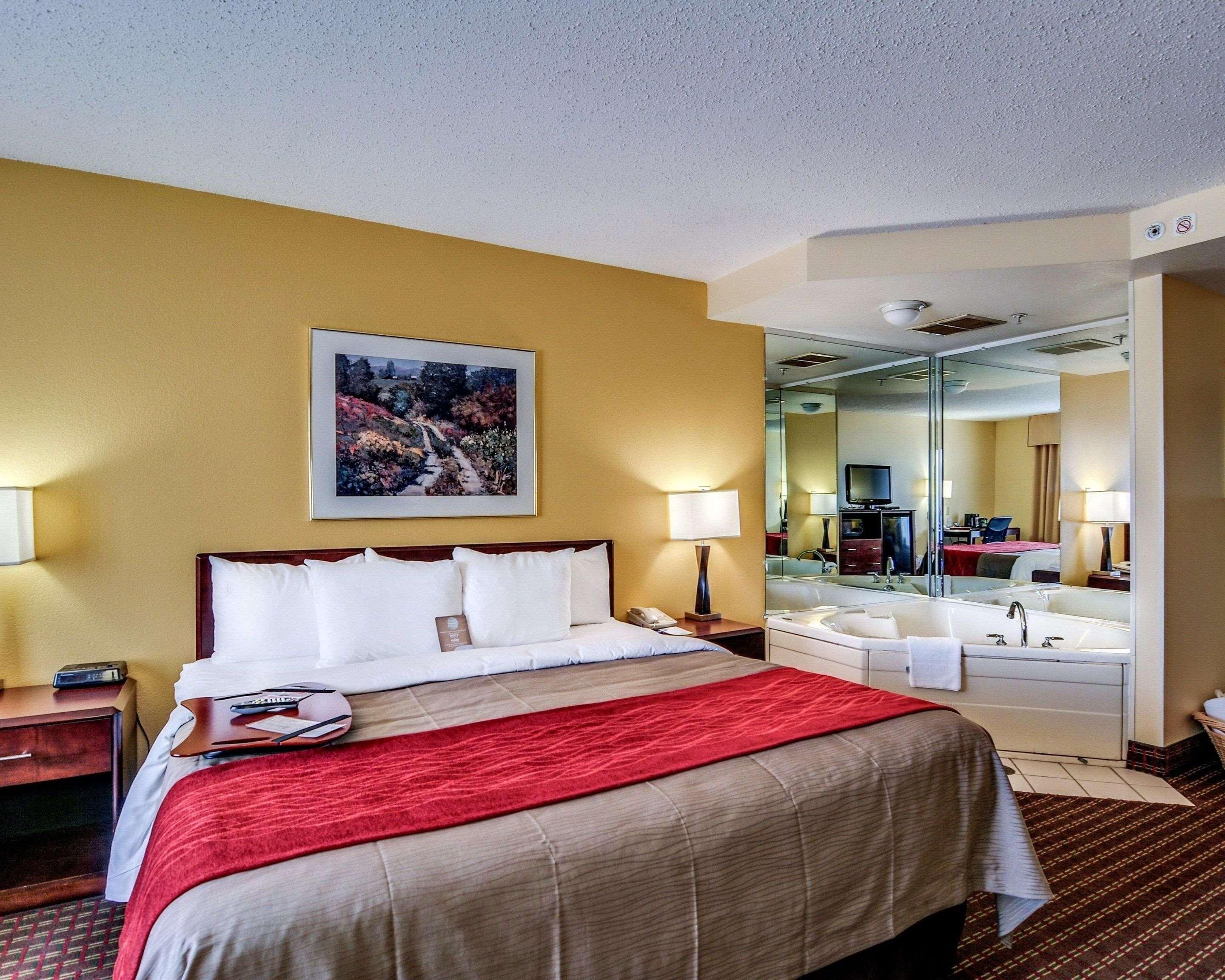 Comfort Inn & Suites Hillsville I-77 Dış mekan fotoğraf