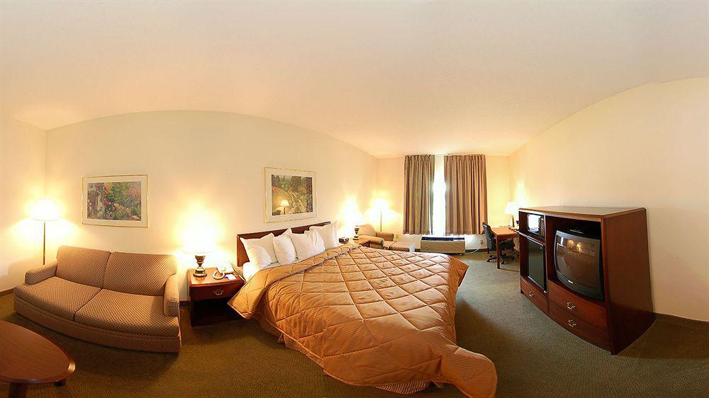 Comfort Inn & Suites Hillsville I-77 Dış mekan fotoğraf